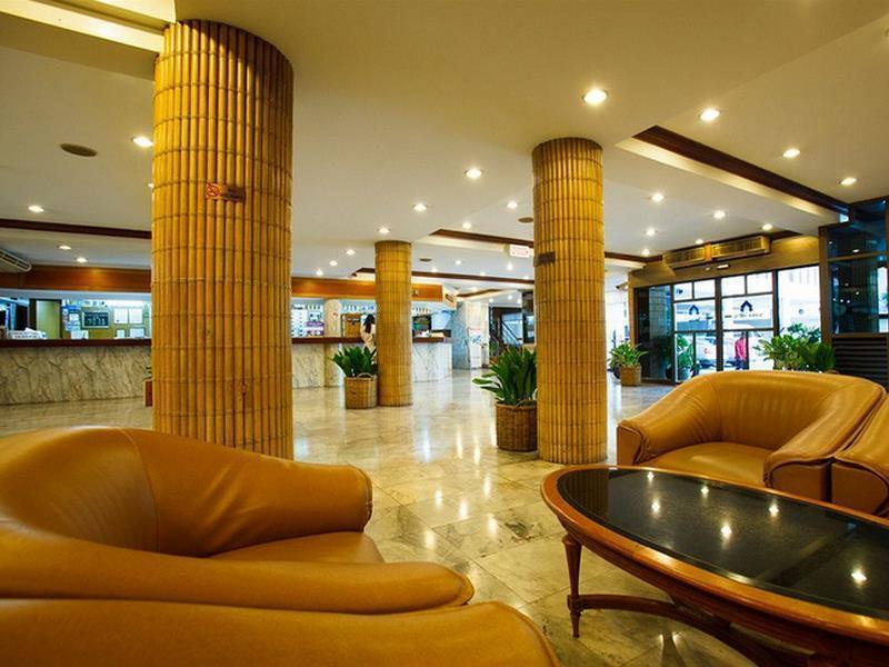 Nana Hotel Bangkok Exterior foto